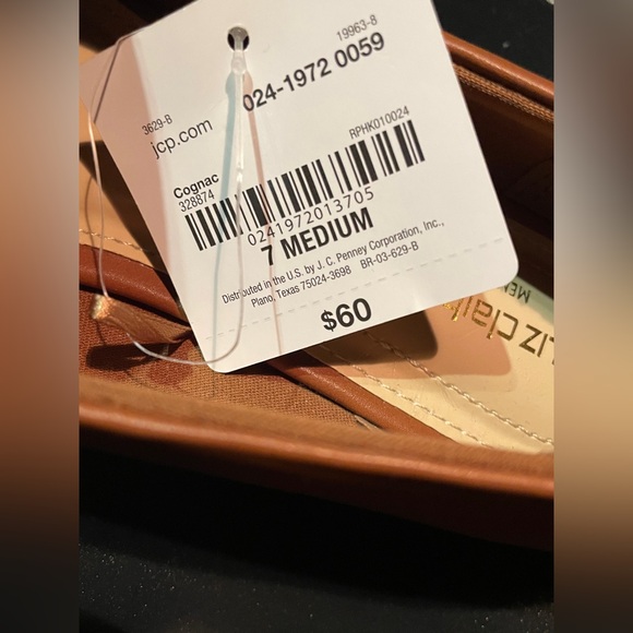 NWT Liz Claiborne Loafers - Picture 6 of 8